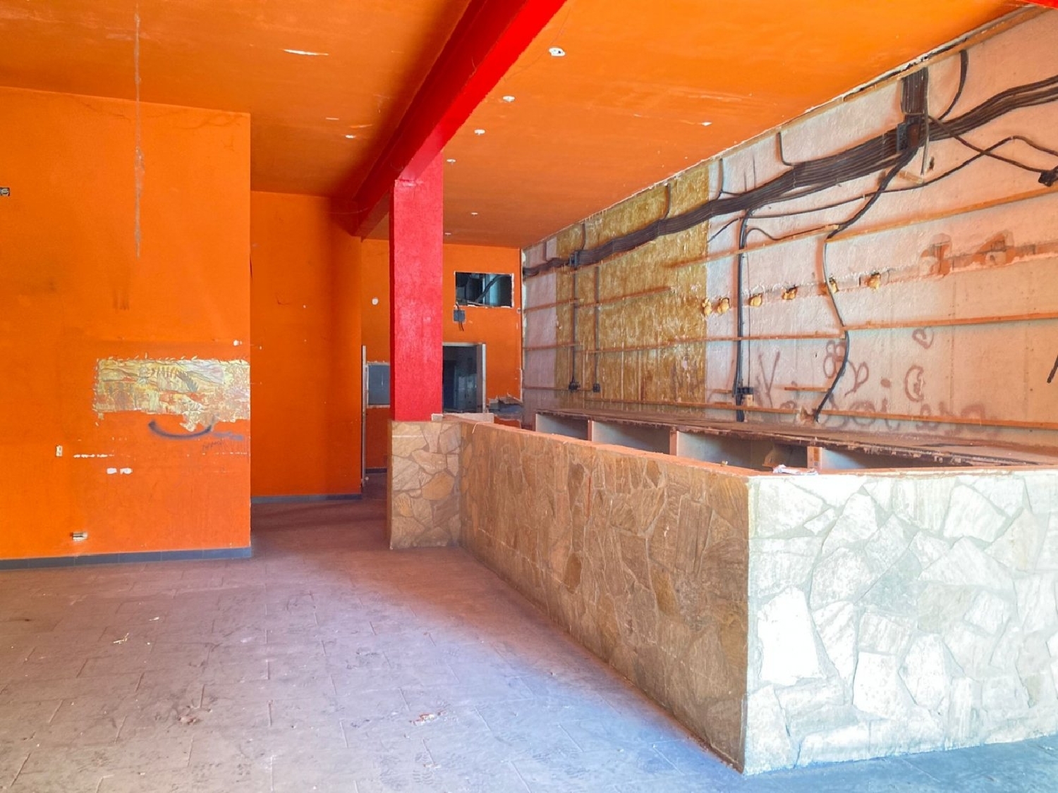  till salu lokal Urbanitzacio Terrabrava Maresme 1