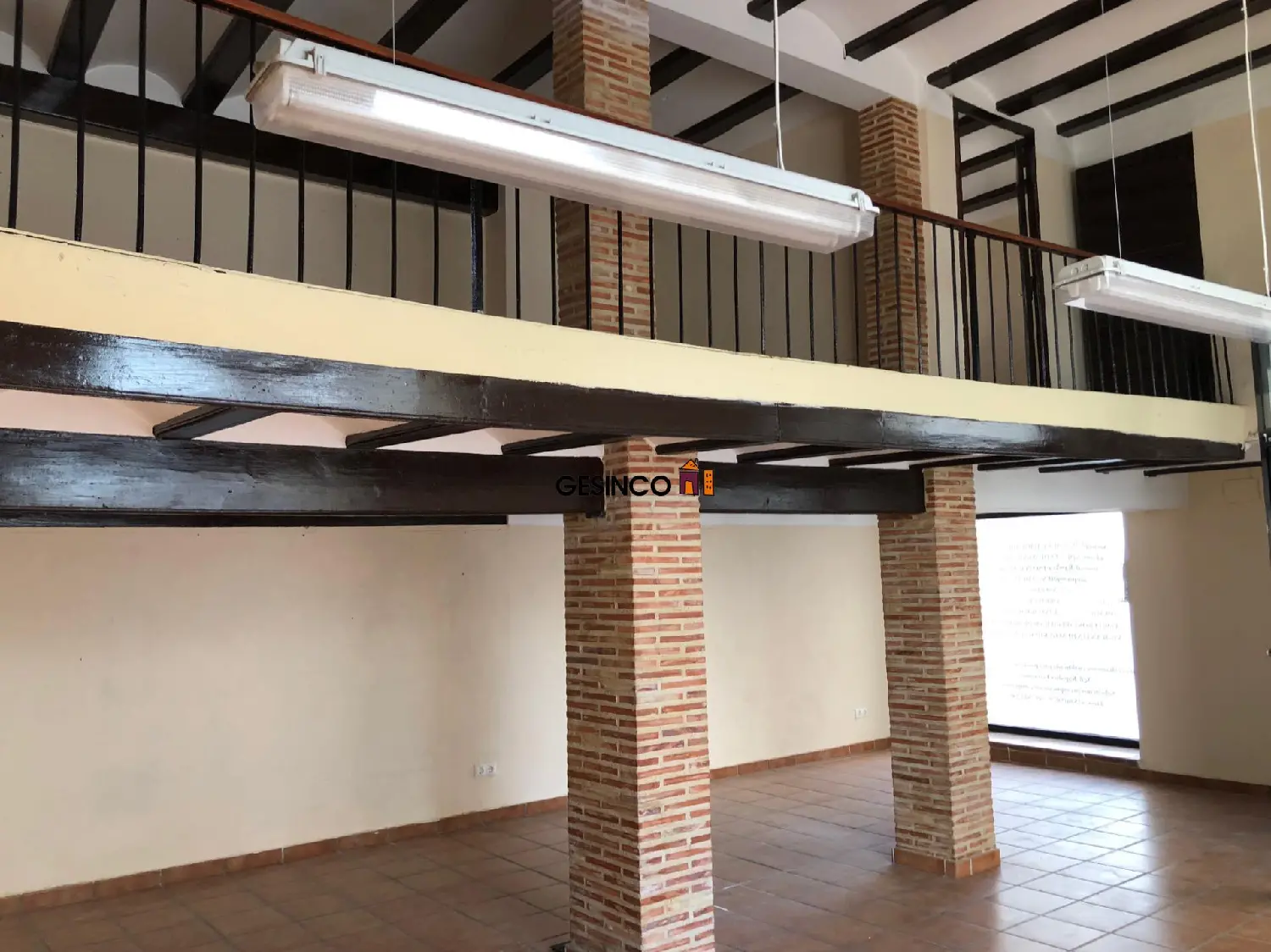 till salu lokal Urbanitzacio El Pilar Vall D'albaida 2