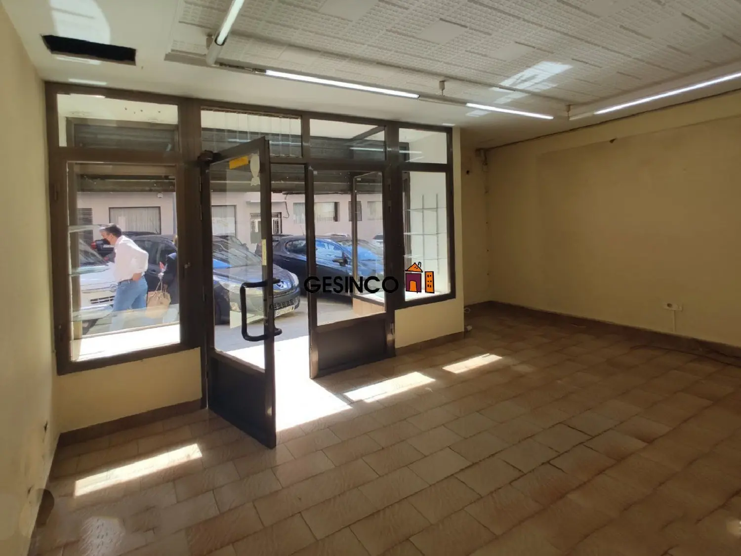 till salu lokal Urbanització D'hèlios Vall D'albaida 2