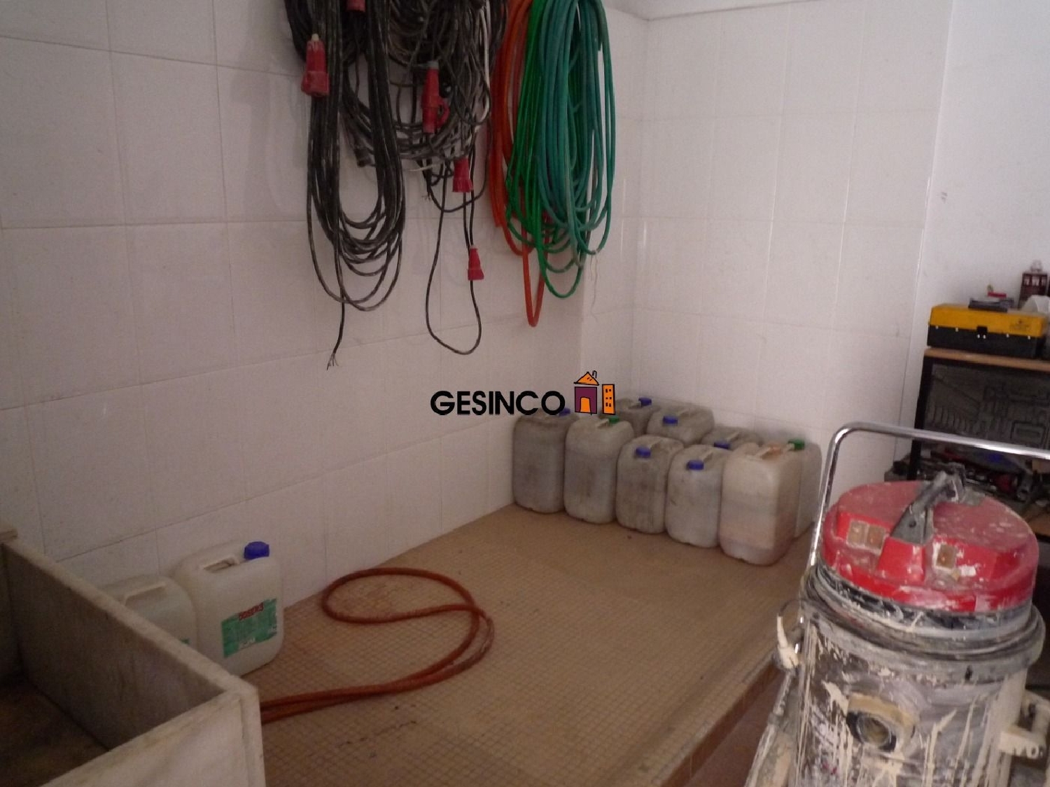  till salu lokal Urbanitzacio El Pilar Vall D'albaida 4