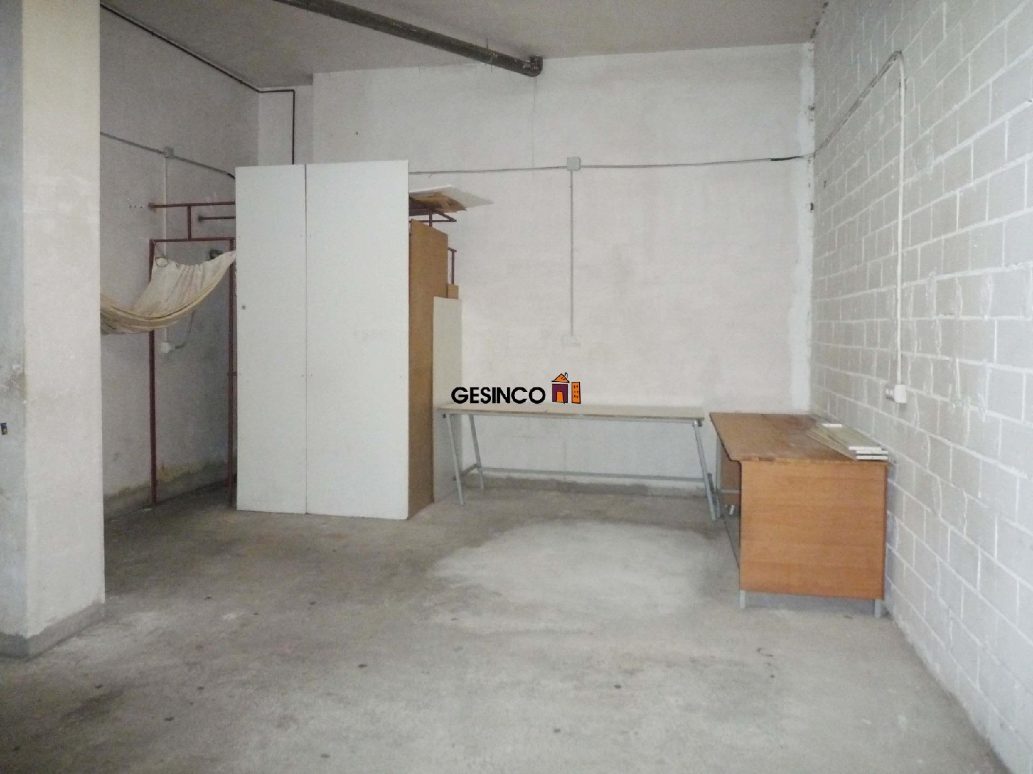  till salu lokal Urbanització D'hèlios Vall D'albaida 4