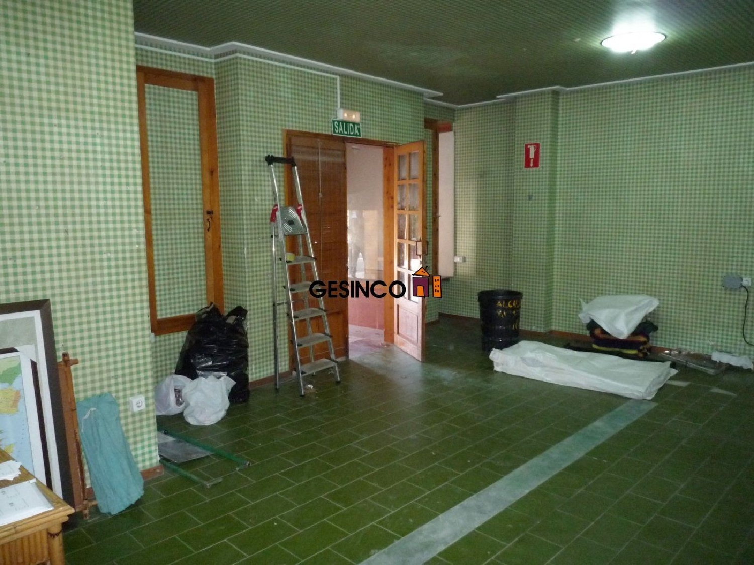 till salu lokal Urbanitzacio El Pilar Vall D'albaida 2