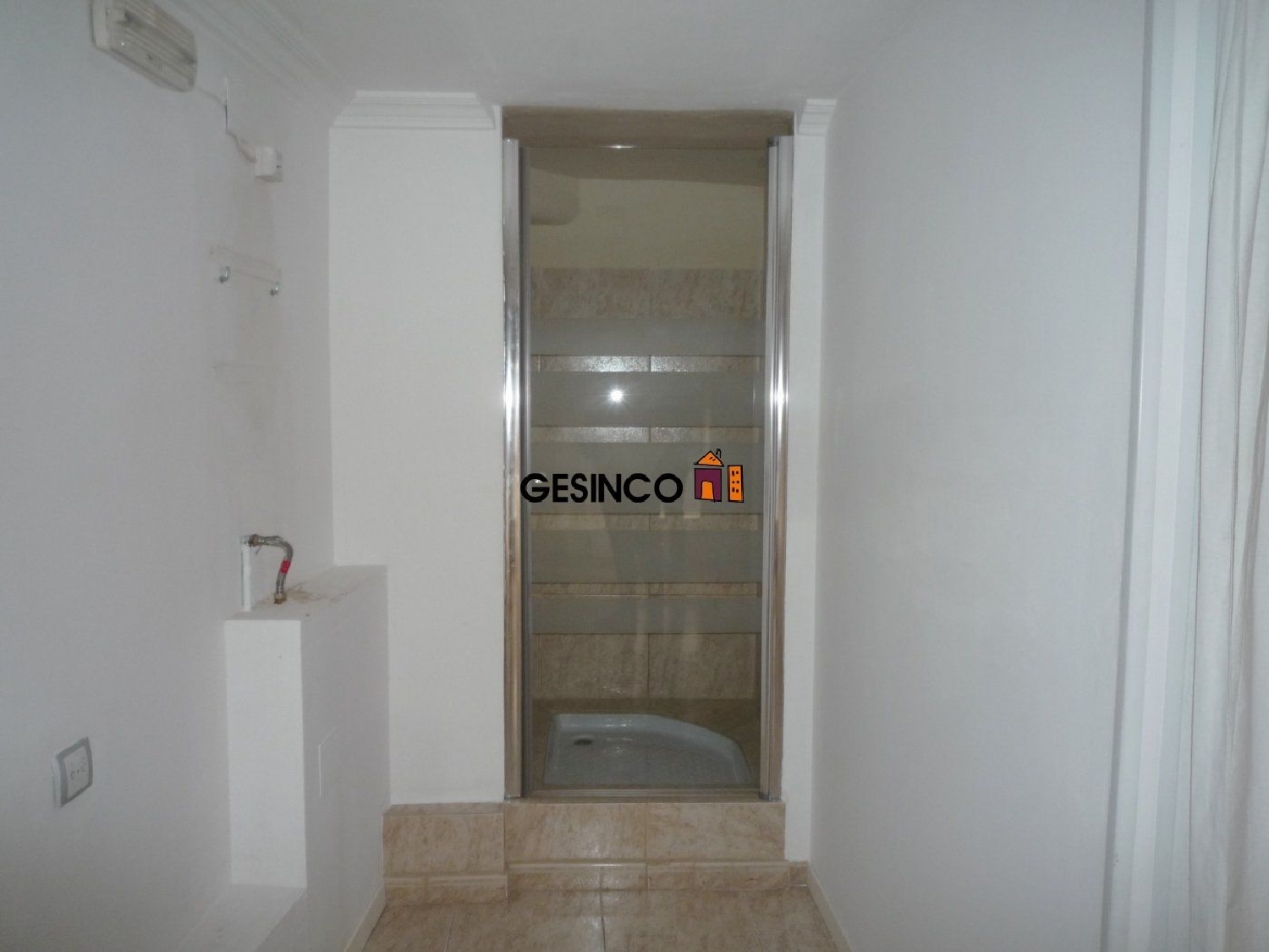till salu lokal Urbanitzacio El Pilar Vall D'albaida 3