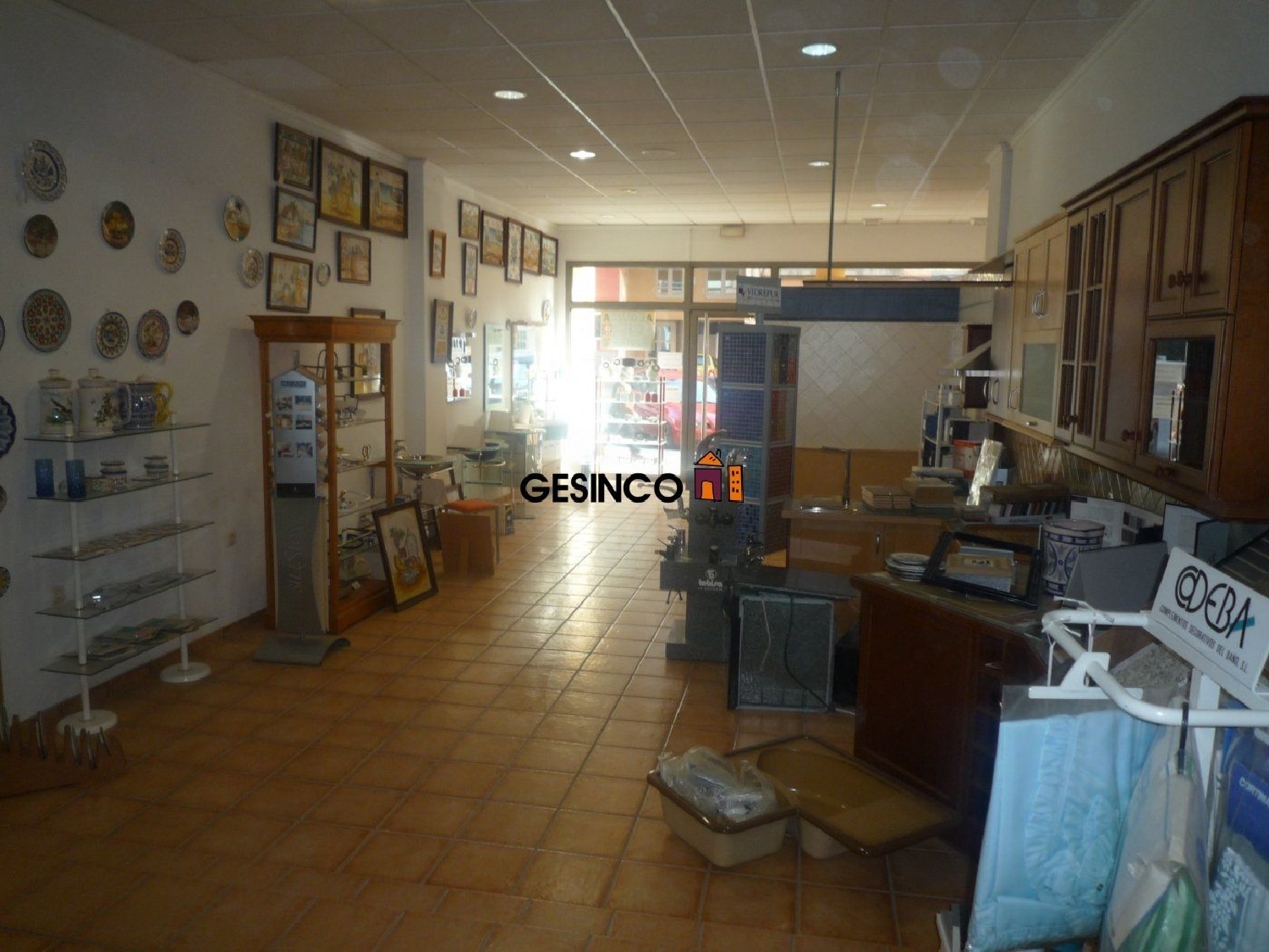 till salu lokal Urbanització D'hèlios Vall D'albaida 3