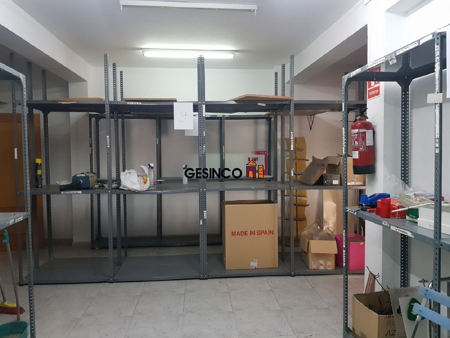  till salu lokal Urbanització D'hèlios Vall D'albaida 5