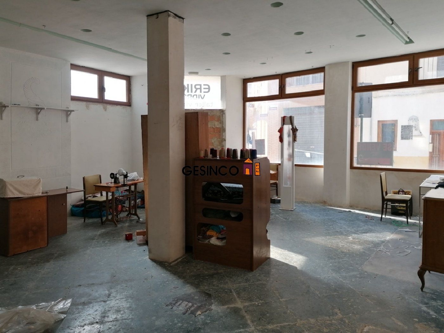 till salu lokal Urbanitzacio El Pilar Vall D'albaida 2