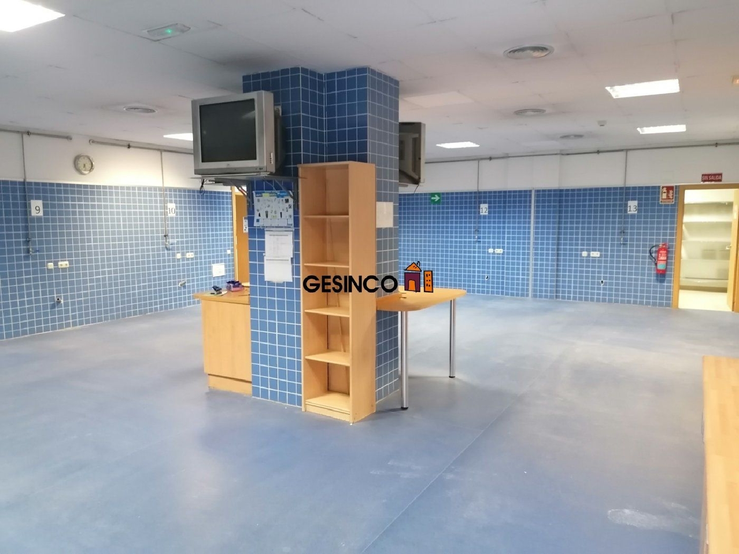  till salu lokal Urbanització D'hèlios Vall D'albaida 6