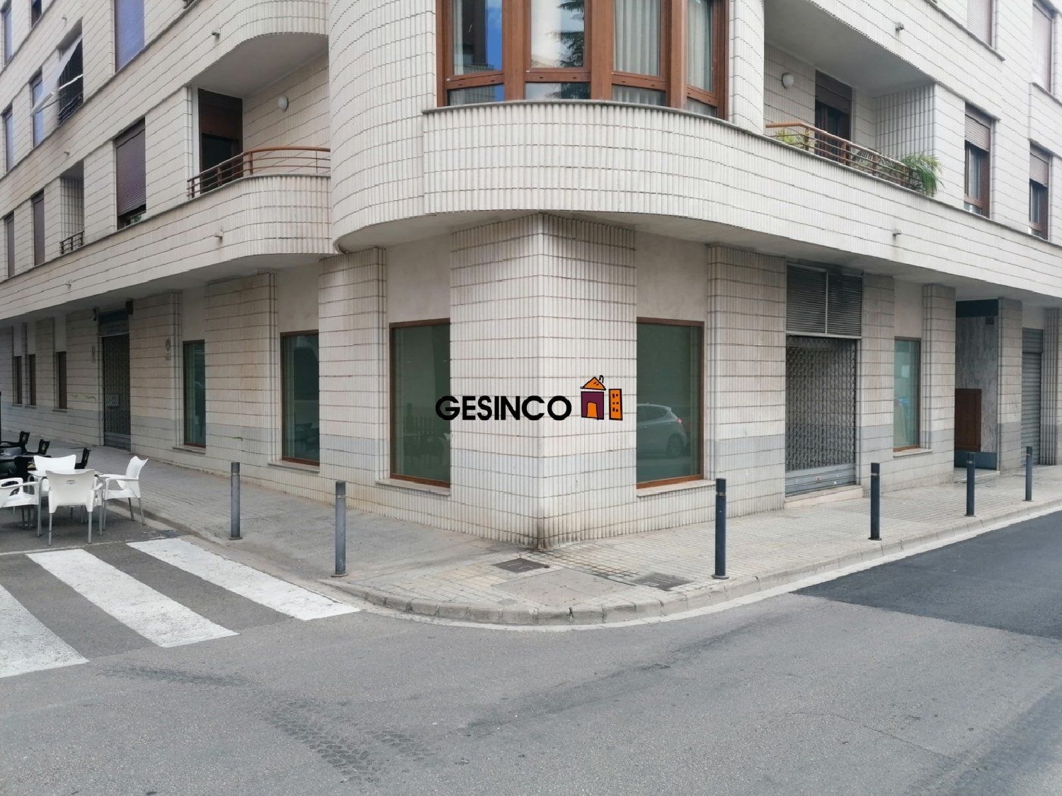  till salu lokal Urbanització D'hèlios Vall D'albaida 2