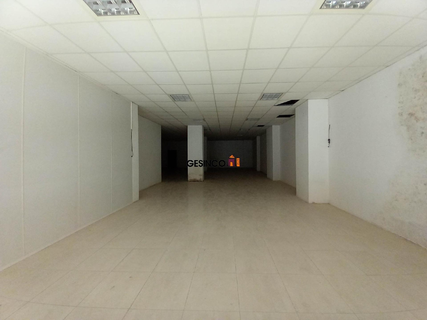 till salu lokal Urbanització D'hèlios Vall D'albaida 3