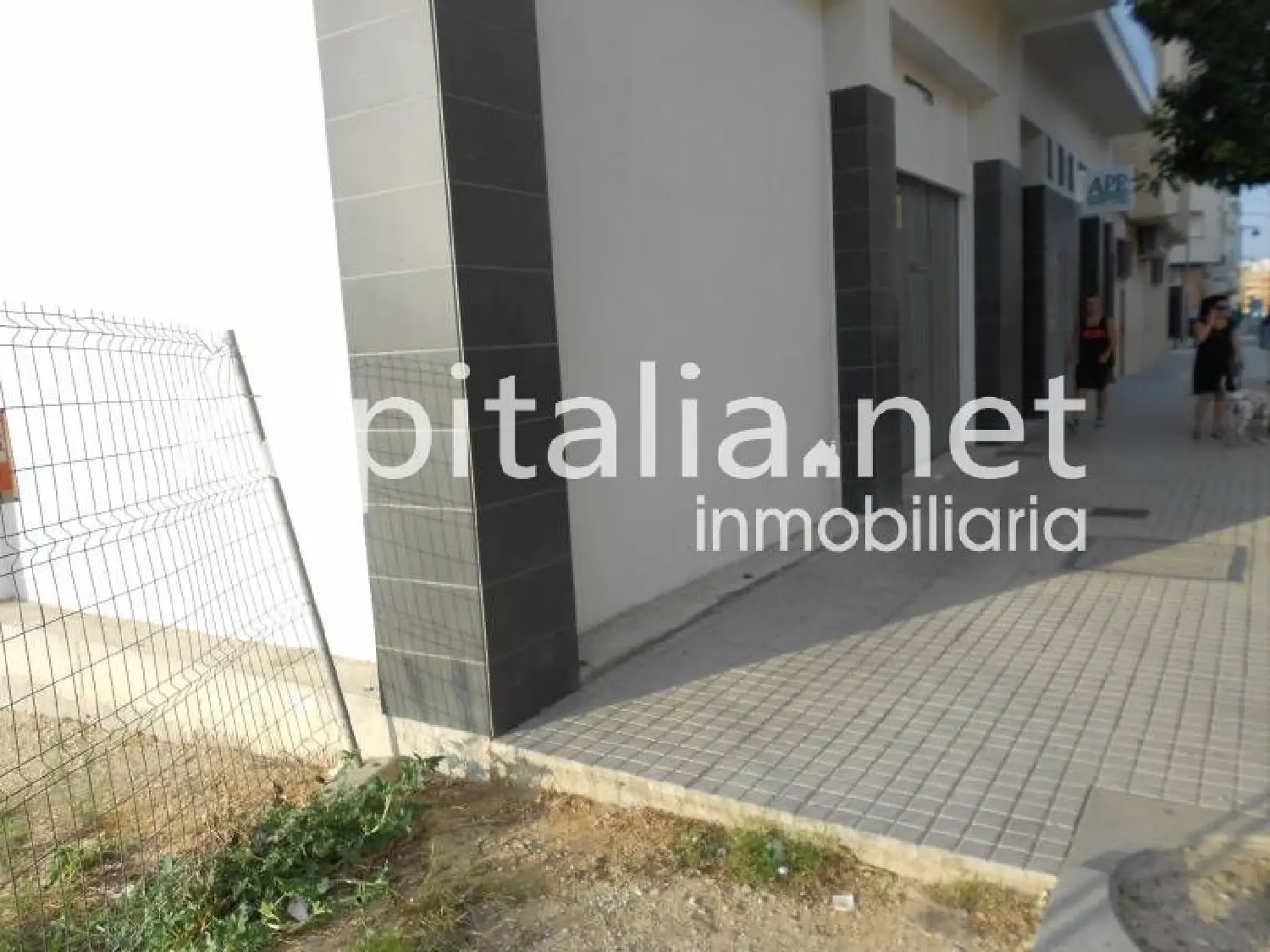  till salu lokal Urbanització D'hèlios Vall D'albaida 1