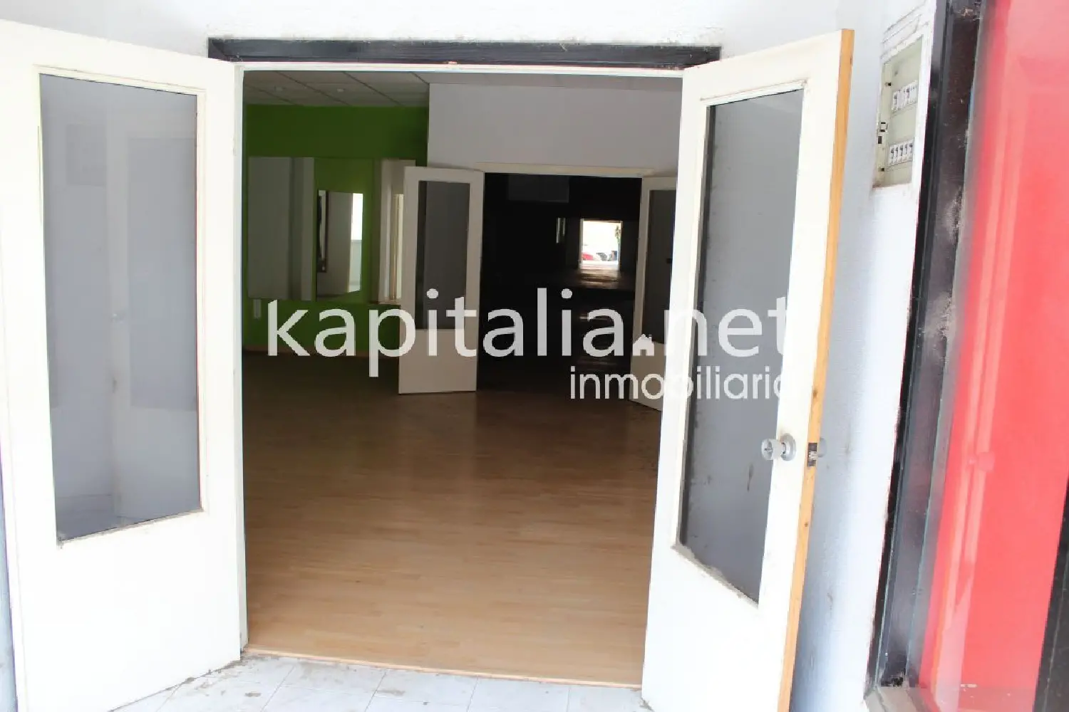 till salu lokal Urbanitzacio El Pilar Vall D'albaida 3