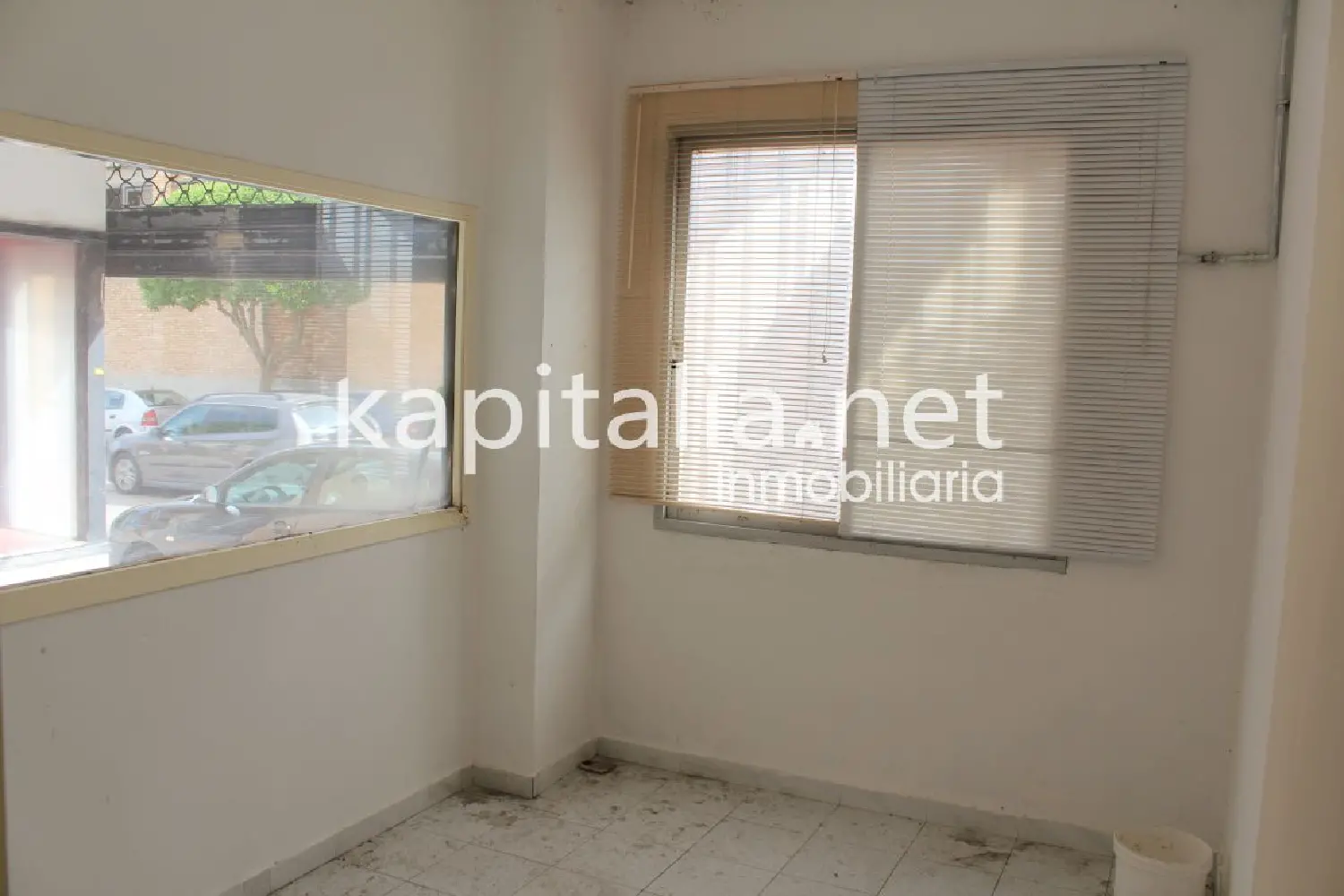  till salu lokal Urbanitzacio El Pilar Vall D'albaida 4