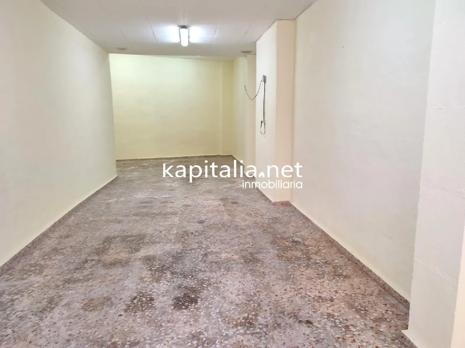 till salu lokal Urbanització D'hèlios Vall D'albaida 1