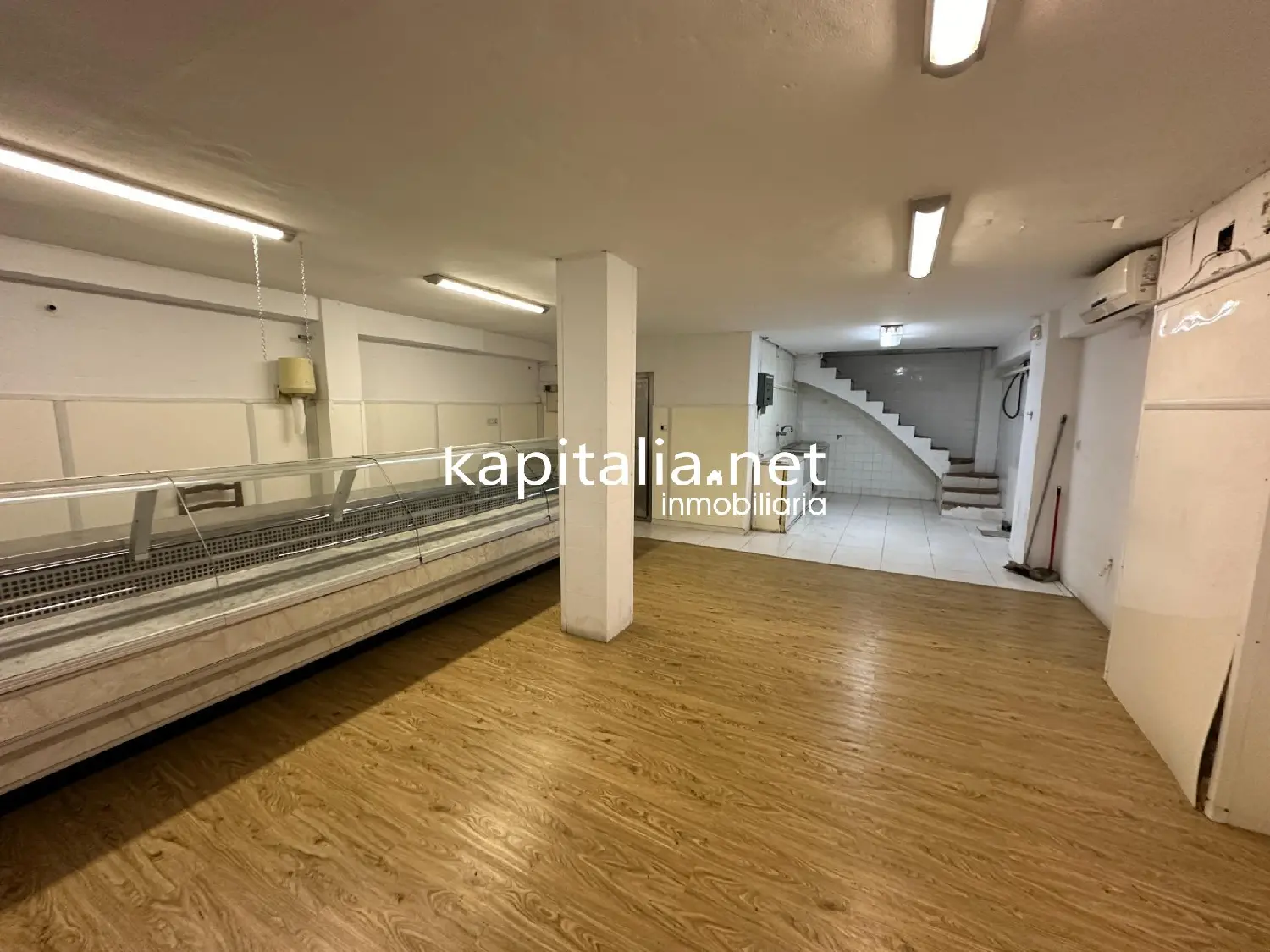  till salu lokal Urbanització D'hèlios Vall D'albaida 1