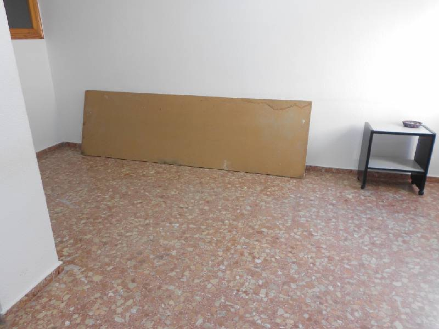  till salu lokal Urbanització D'hèlios Vall D'albaida 4