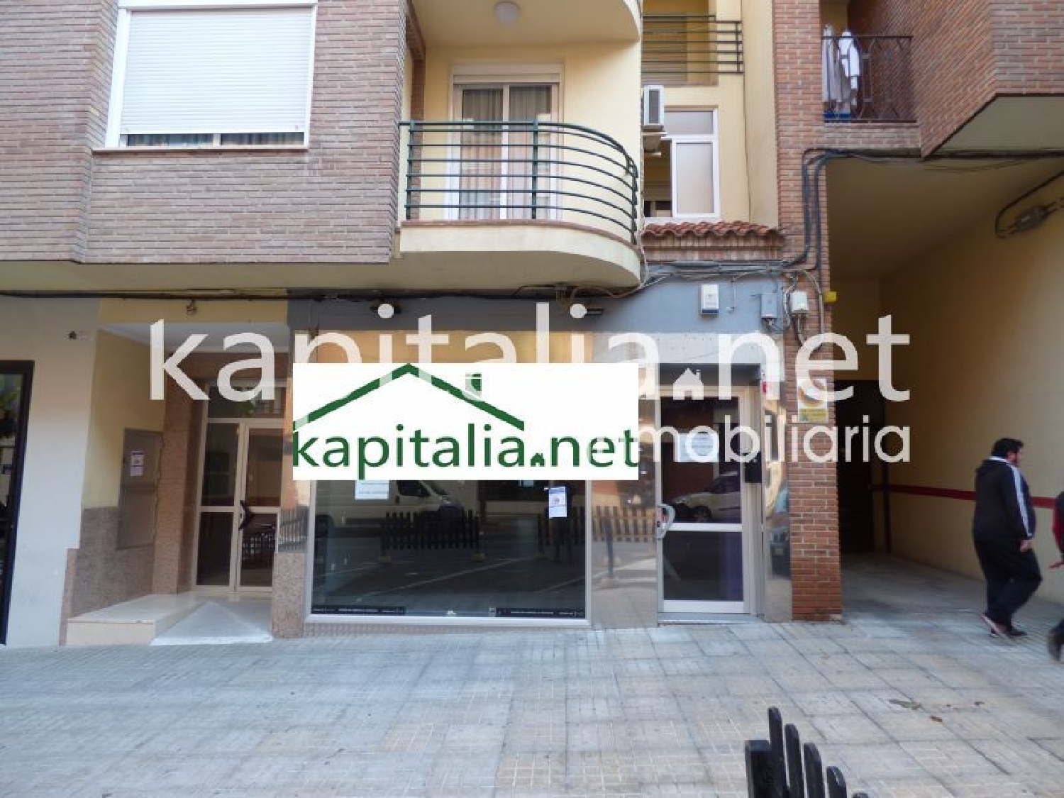 till salu lokal Urbanització D'hèlios Vall D'albaida 1