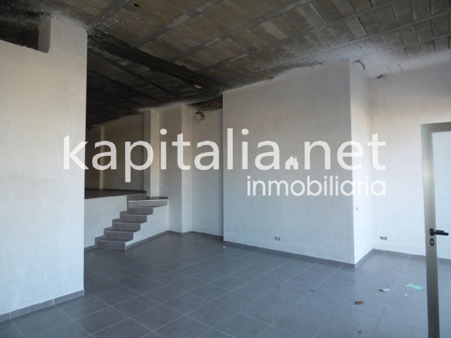 till salu lokal Urbanització D'hèlios Vall D'albaida 3