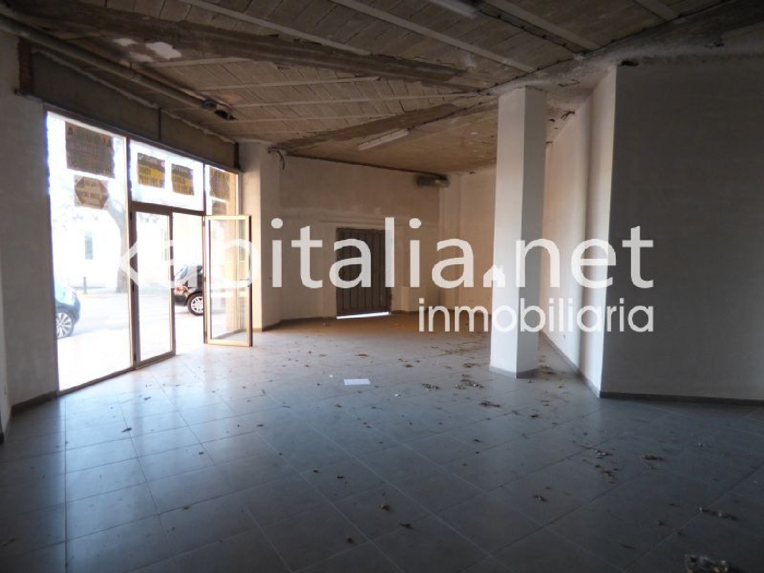 till salu lokal Urbanització D'hèlios Vall D'albaida 2