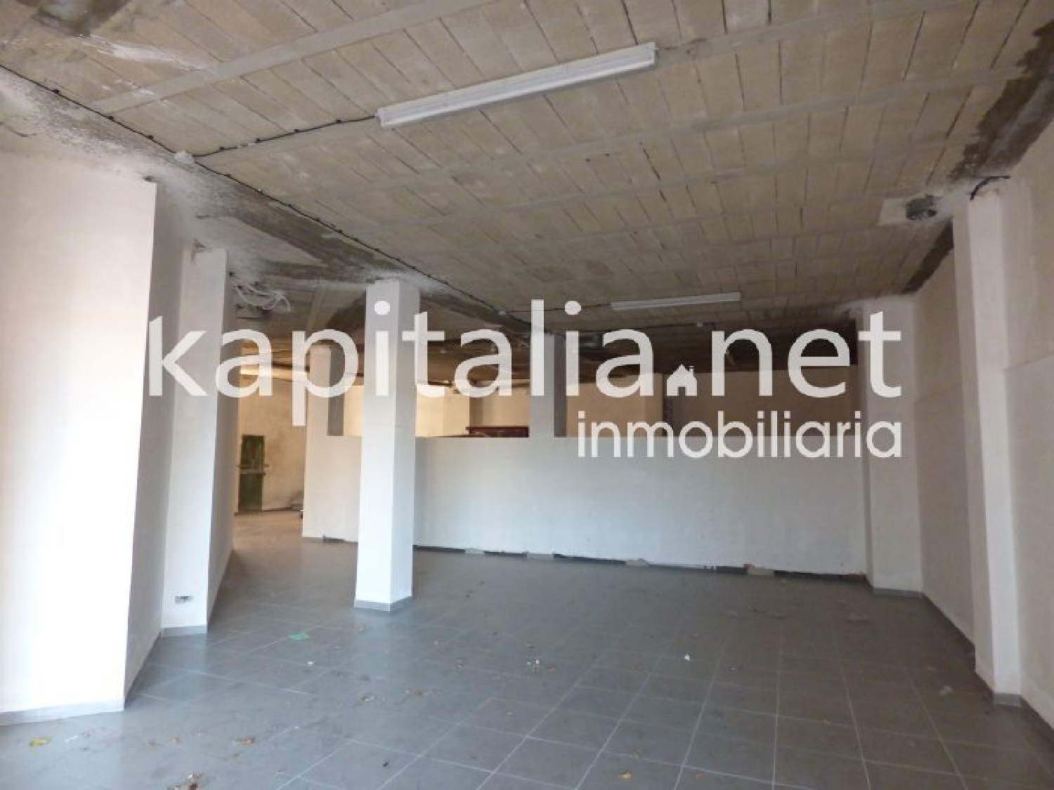  till salu lokal Urbanització D'hèlios Vall D'albaida 4
