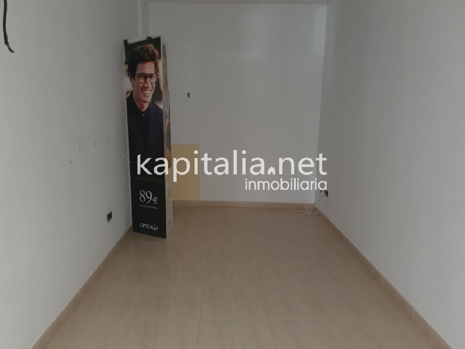 till salu lokal Urbanització D'hèlios Vall D'albaida 3