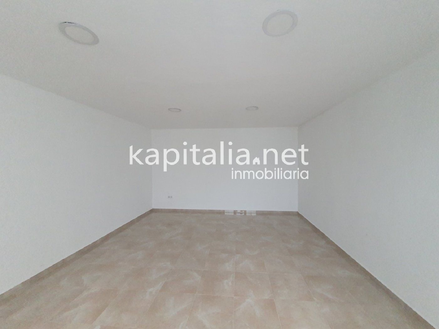  till salu lokal Urbanitzacio El Pilar Vall D'albaida 6