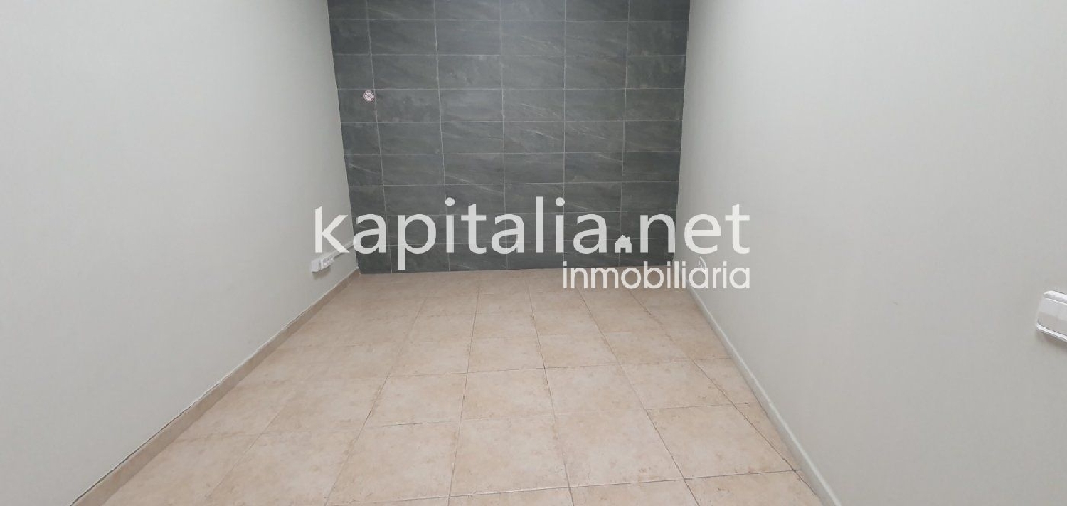  till salu lokal Urbanització D'hèlios Vall D'albaida 2