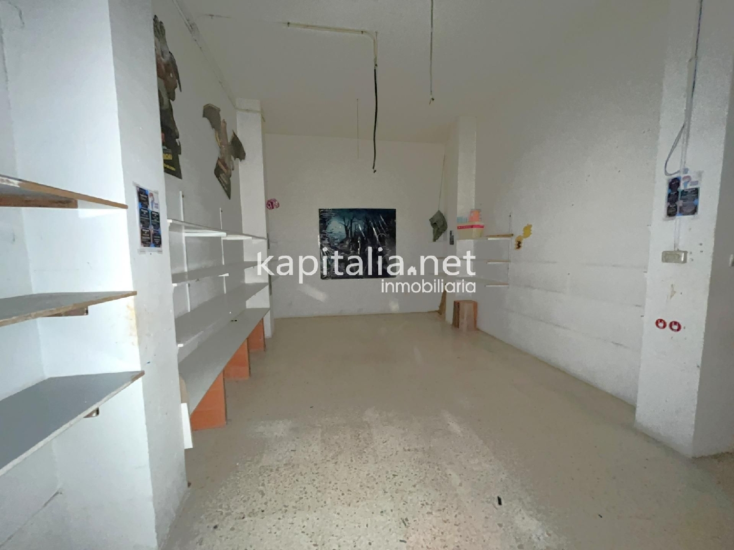  till salu lokal Urbanització D'hèlios Vall D'albaida 8