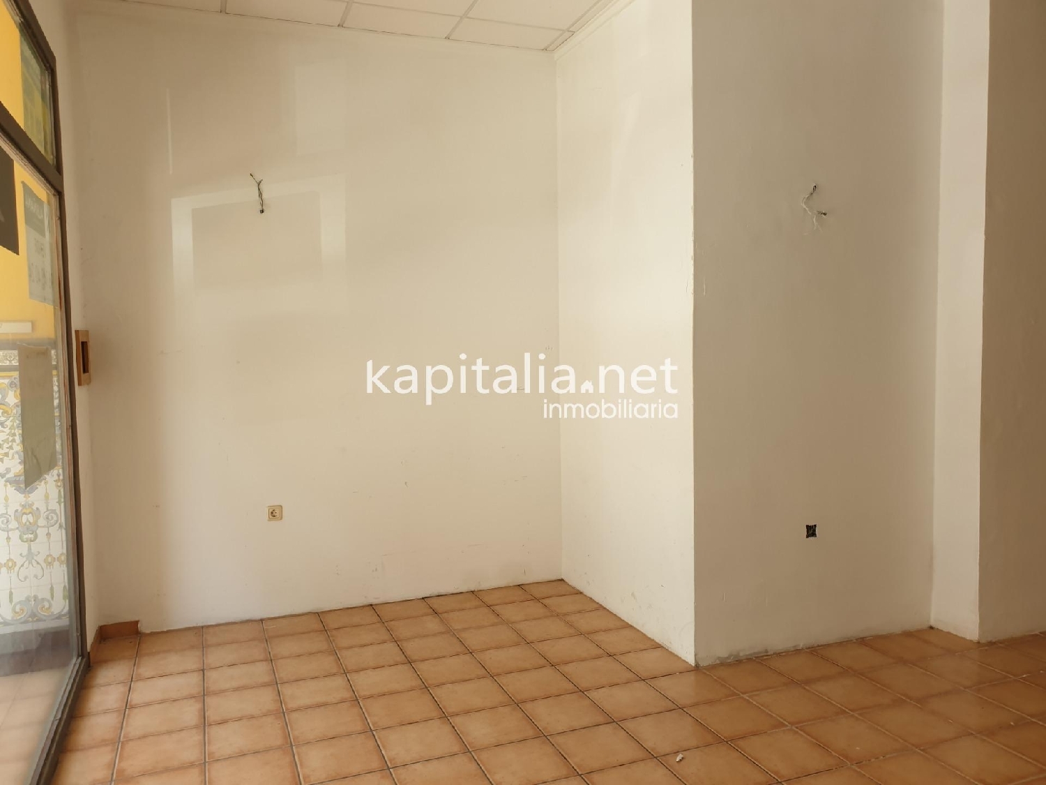 till salu lokal Urbanitzacio El Pilar Vall D'albaida 3