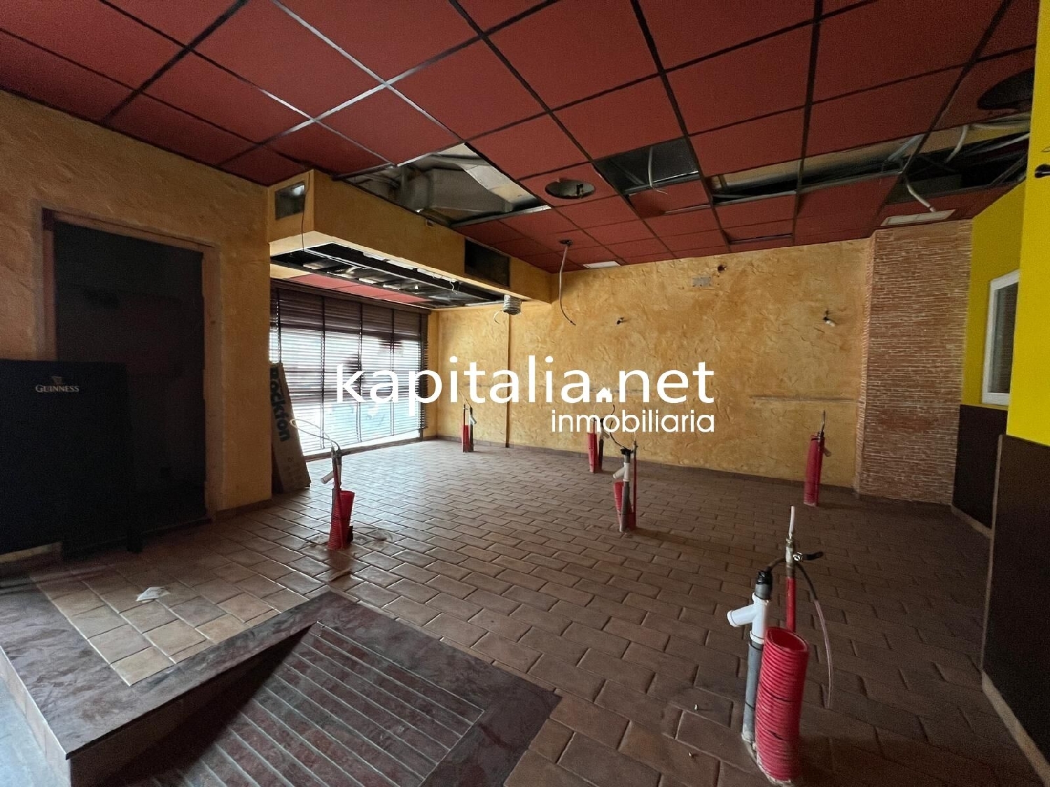 till salu lokal Urbanitzacio El Pilar Vall D'albaida 3