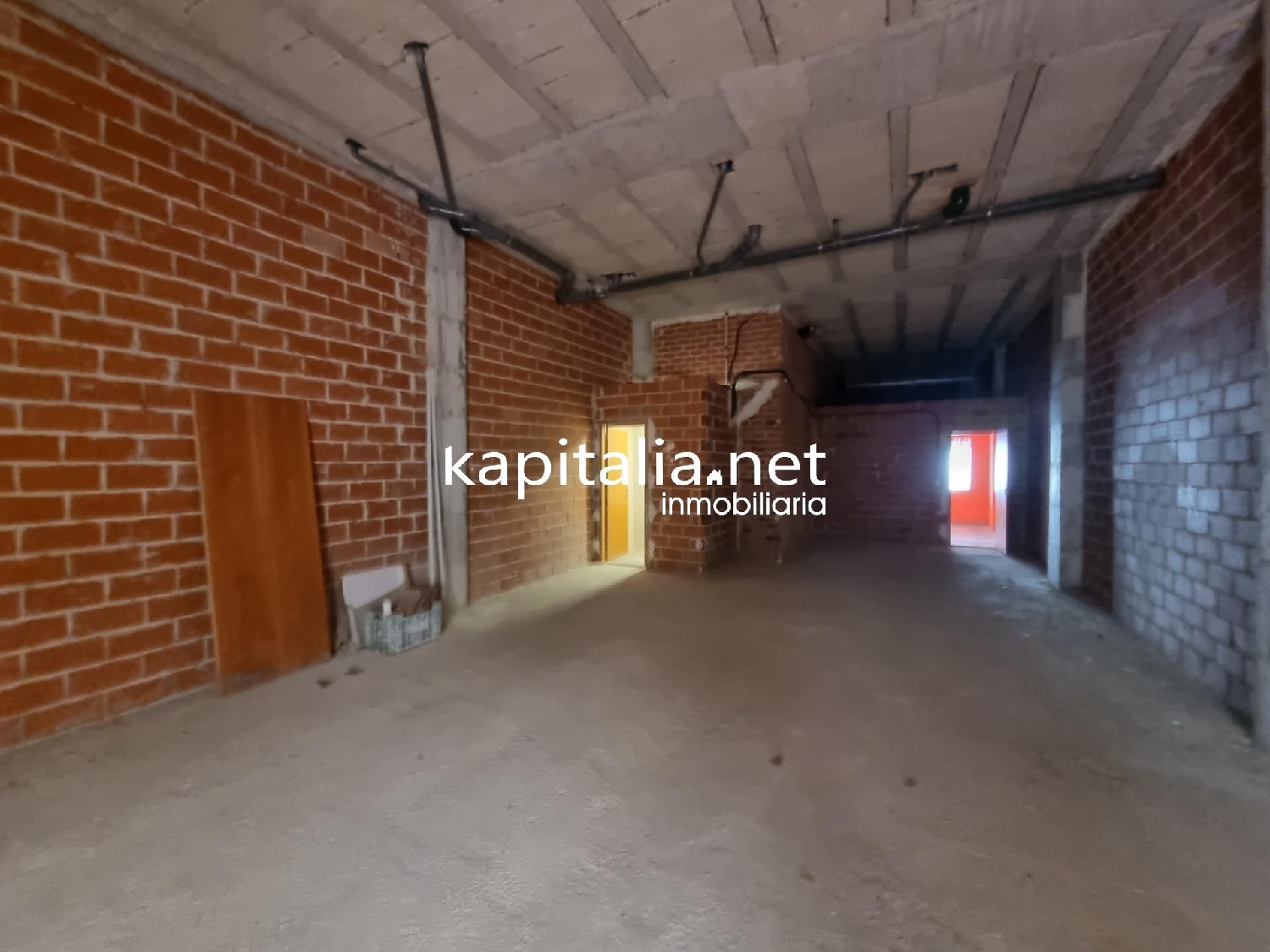  till salu lokal Urbanitzacio El Pilar Vall D'albaida 4