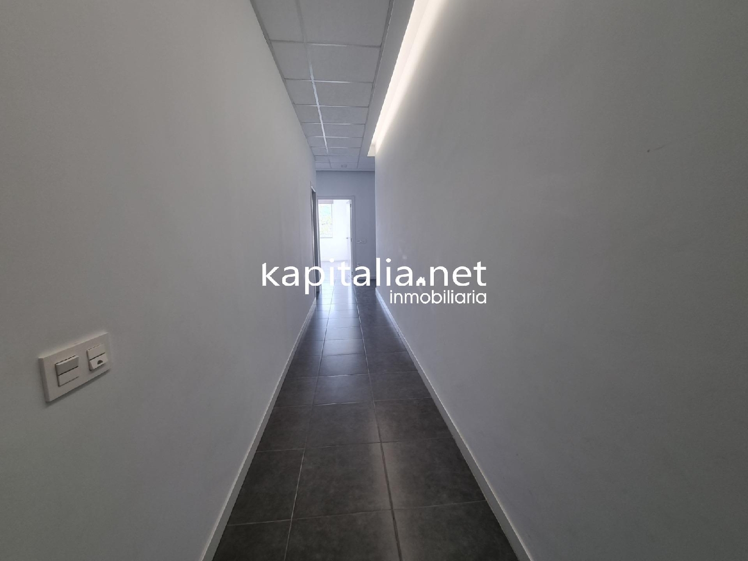  till salu lokal Urbanització D'hèlios Vall D'albaida 4