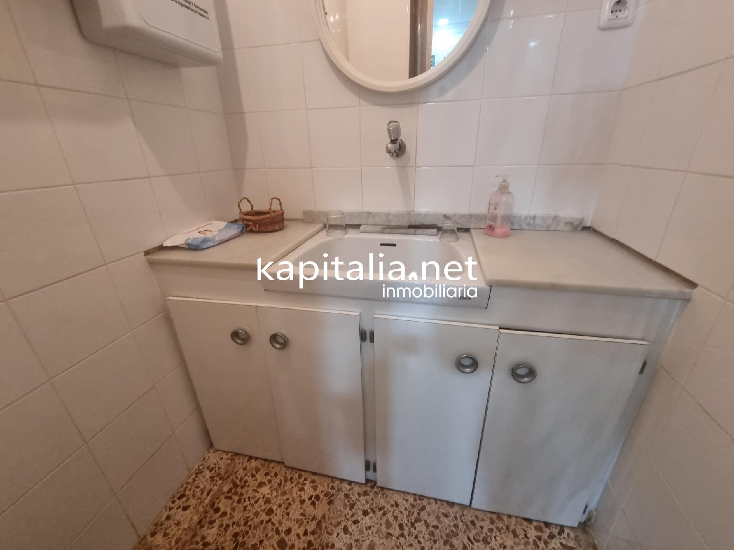  till salu lokal Urbanització D'hèlios Vall D'albaida 6