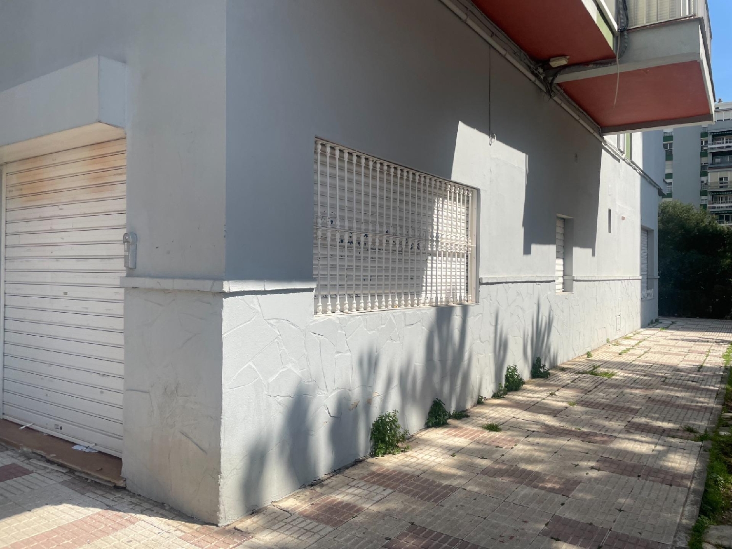 till salu lokal Urbanización Bahía Azul Campo De Gibraltar 3