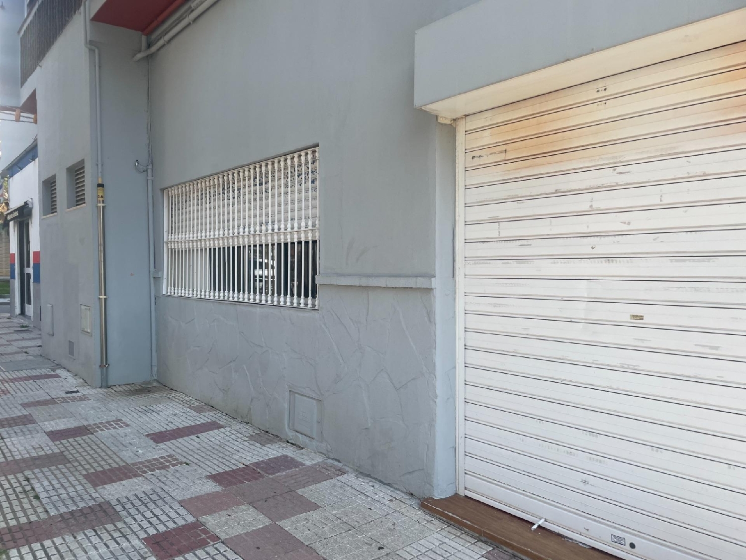  till salu lokal Urbanización Bahía Azul Campo De Gibraltar 1