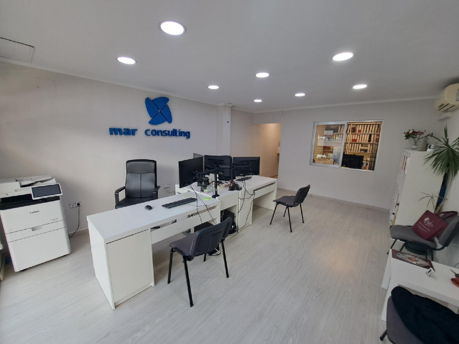 till salu lokal Urbanización San Blas Ribera Alta 2