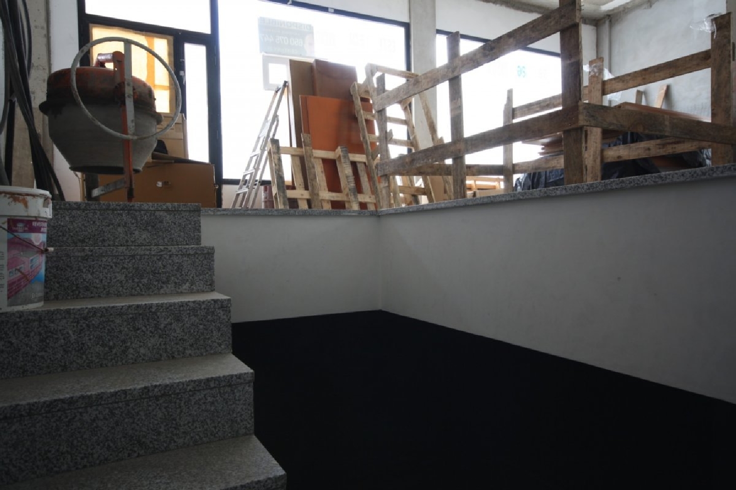  till salu lokal Urbanizacion Faro Sardina Área Norte 7