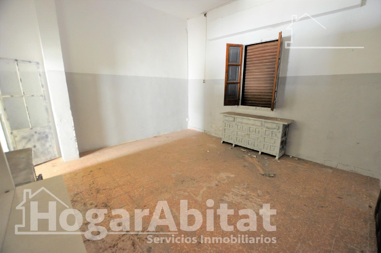 till salu lokal Urbanización Lladro Horta Nord 2
