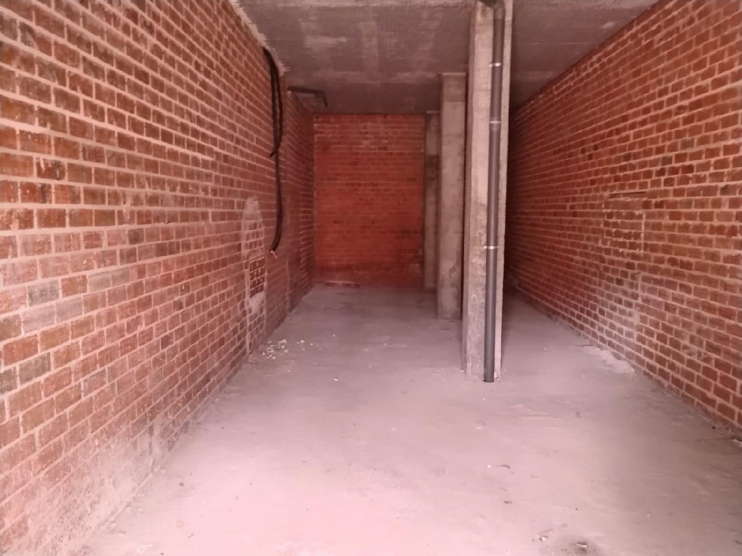  till salu lokal Santa Engracia Badajoz 4