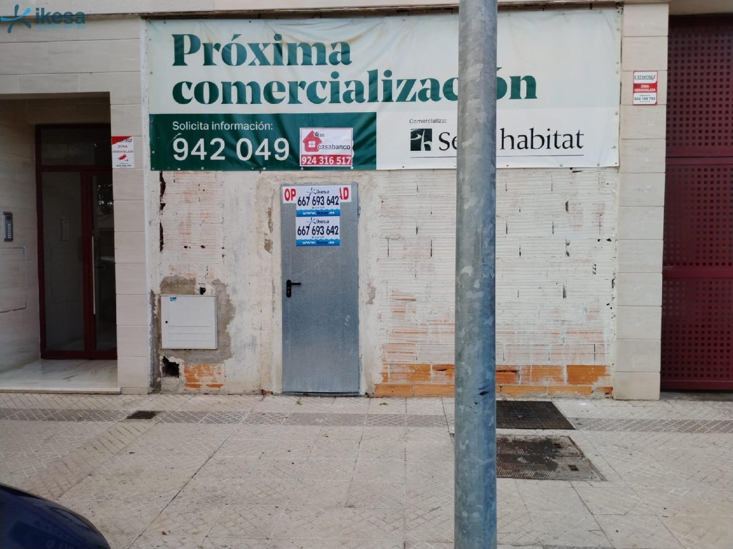 till salu lokal Santa Engracia Badajoz 2