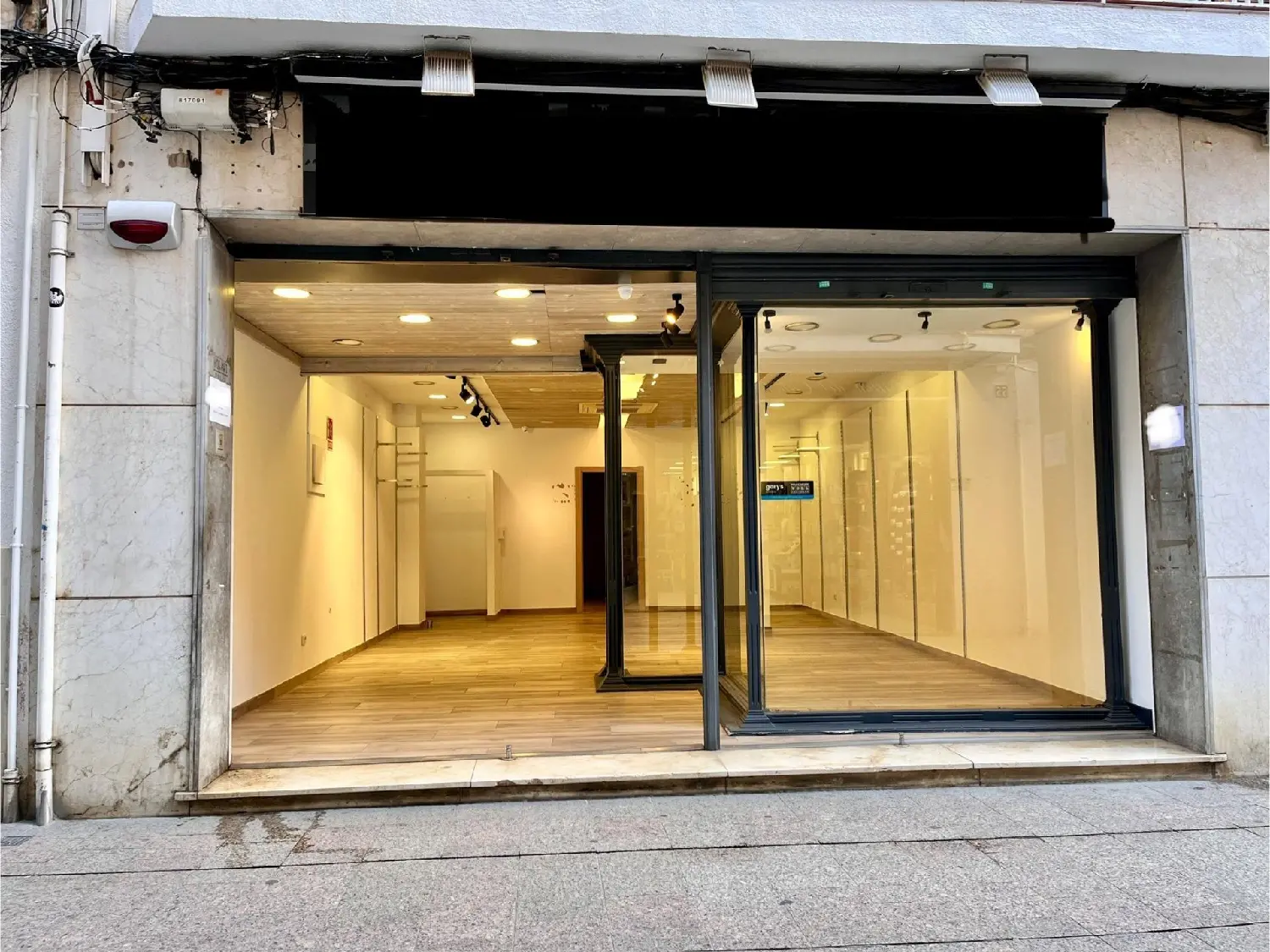  till salu lokal Valldenguli Maresme 1
