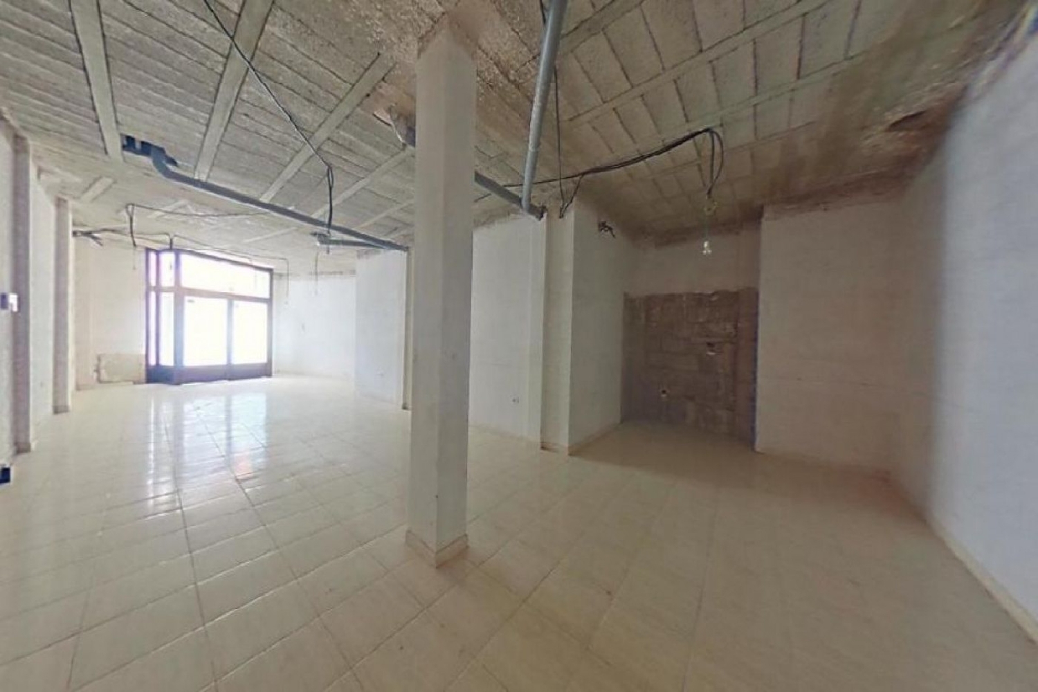  till salu lokal Valle De San Lorenzo Zona Sur 5