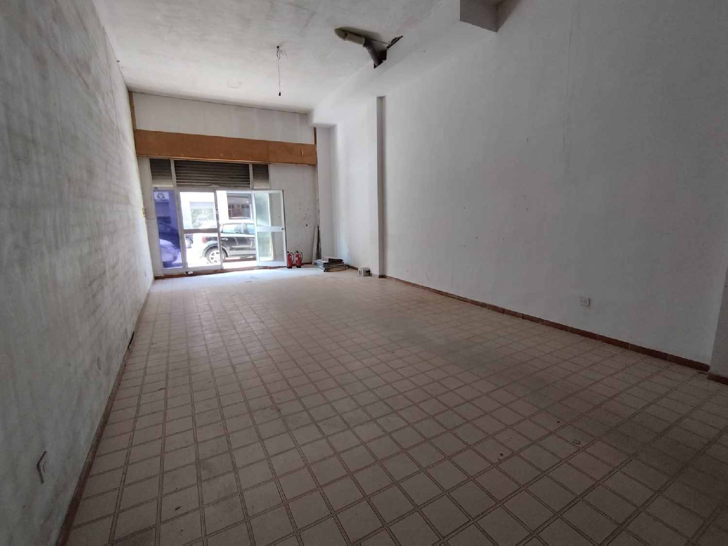  en venta local Vilafortuny Baix Camp 2