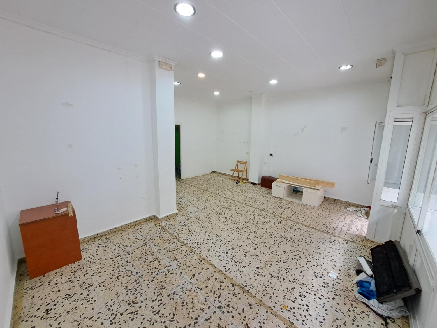 till salu lokal Vilella Ribera Alta 2