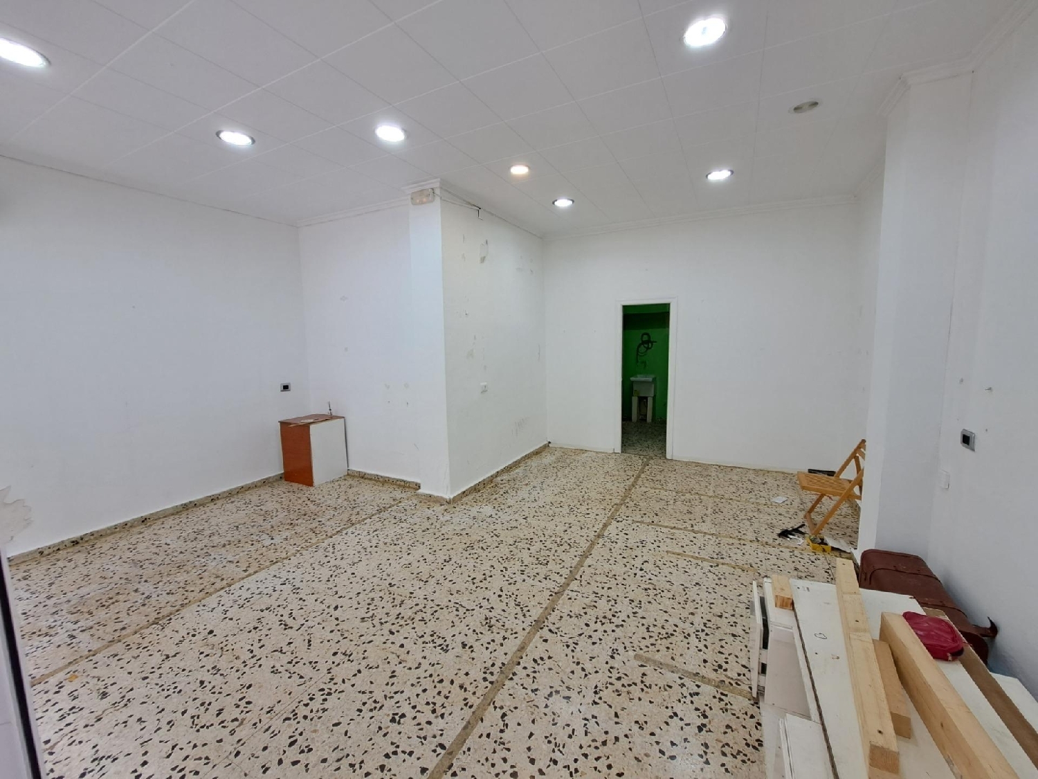 till salu lokal Vilella Ribera Alta 3