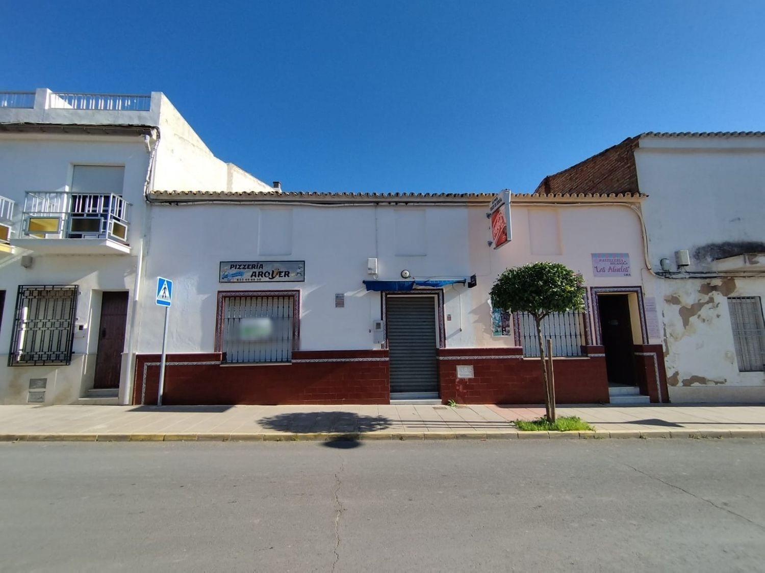  en venta local Villa Bularo Condado (El) 1