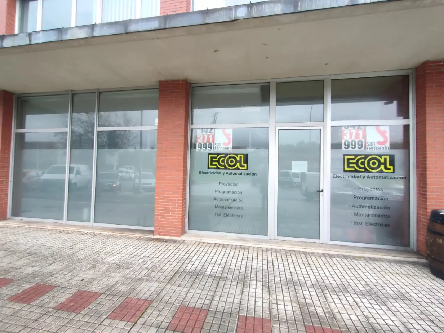  till salu lokal Lloreda Valles Pasiegos 1