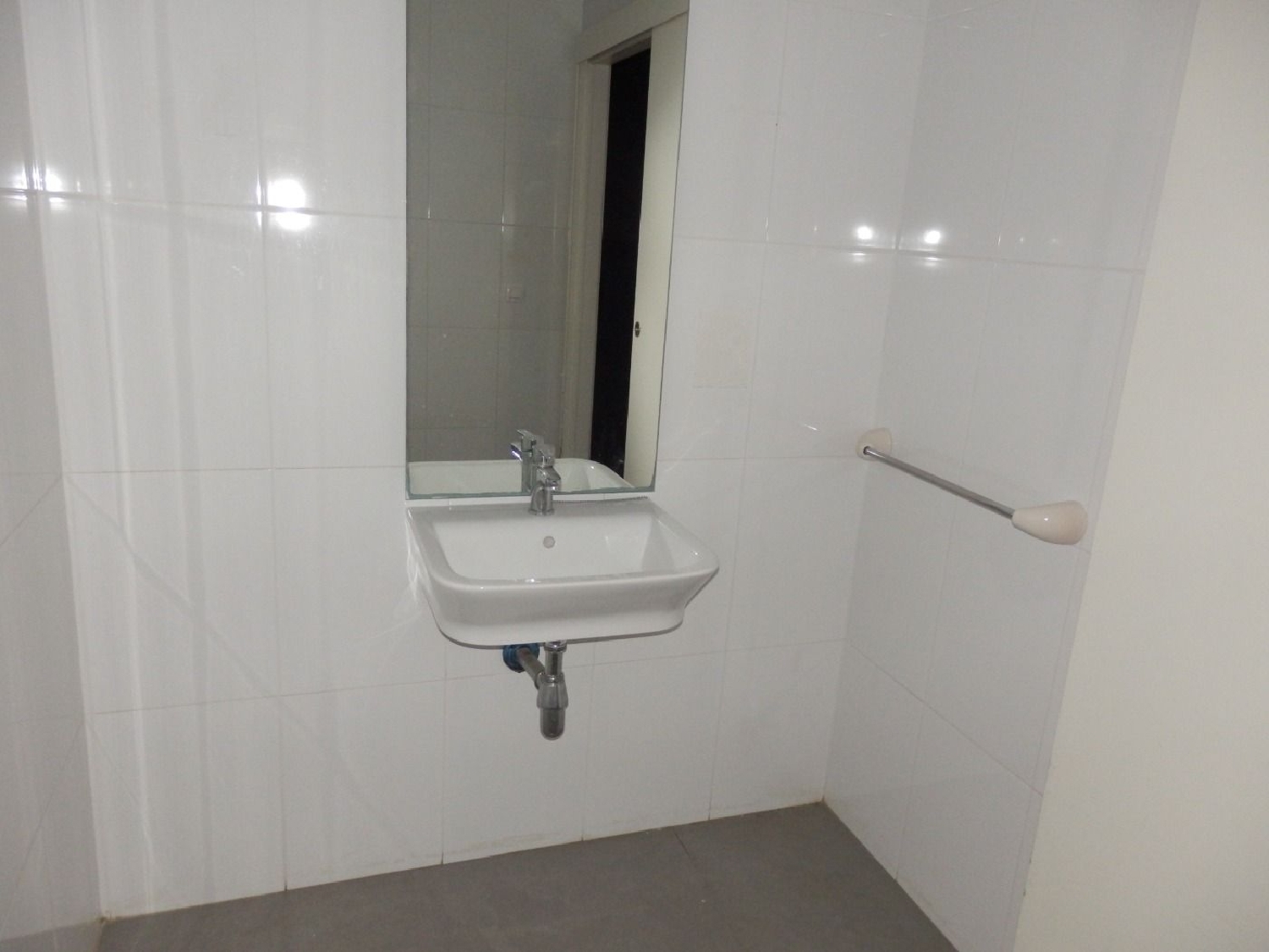  till salu lokal Vinaros Baix Maestrat 4