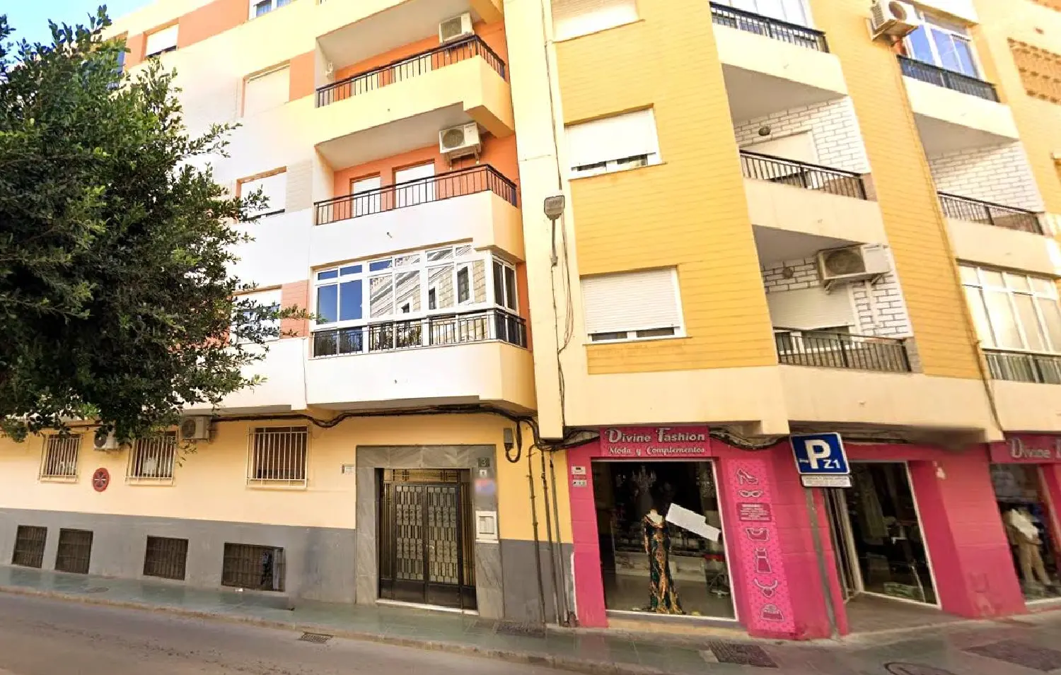 till salu lokal Villarreal Plana Baixa 2
