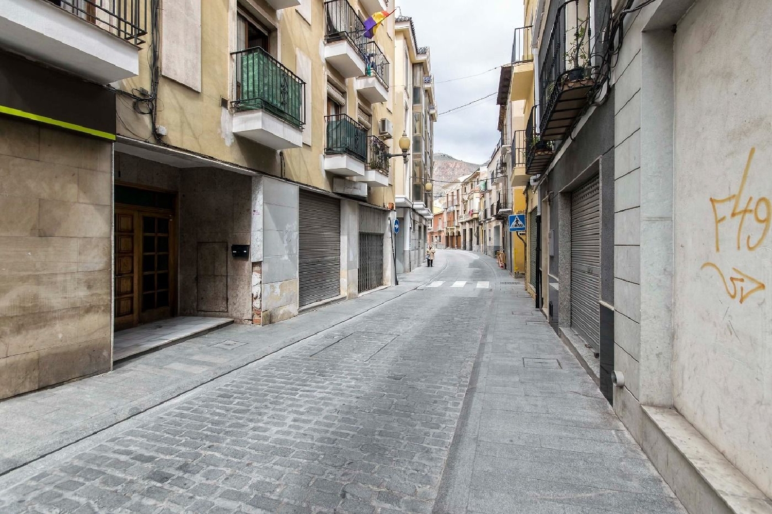 till salu lokal Virgen Del Camino Baix Segura 2
