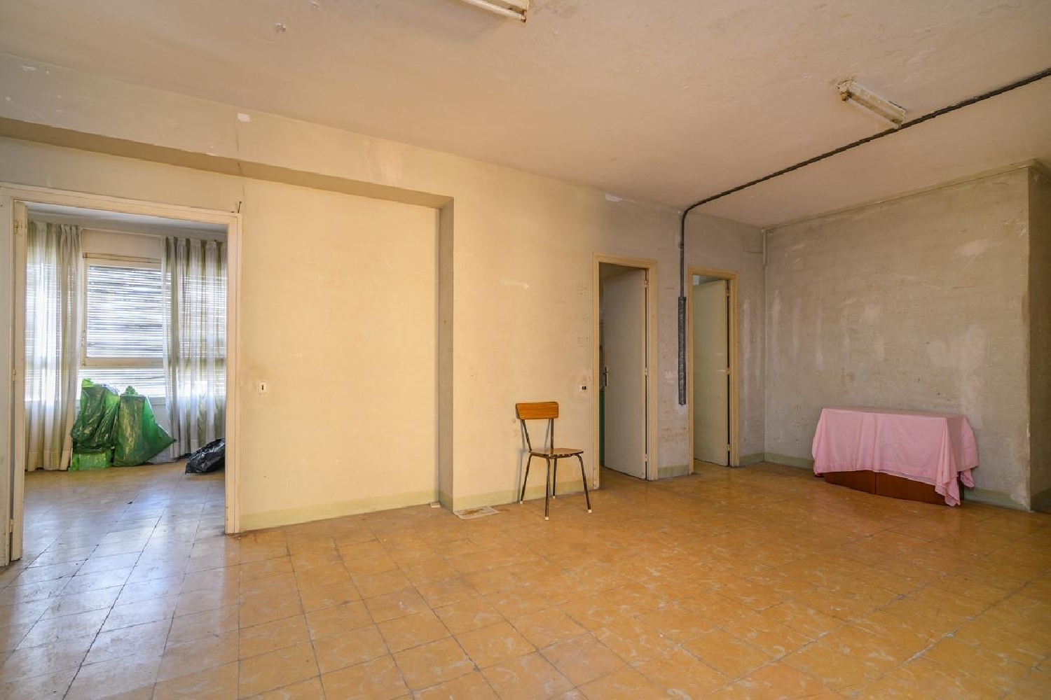  till salu lokal Vista Alegre Bages 5